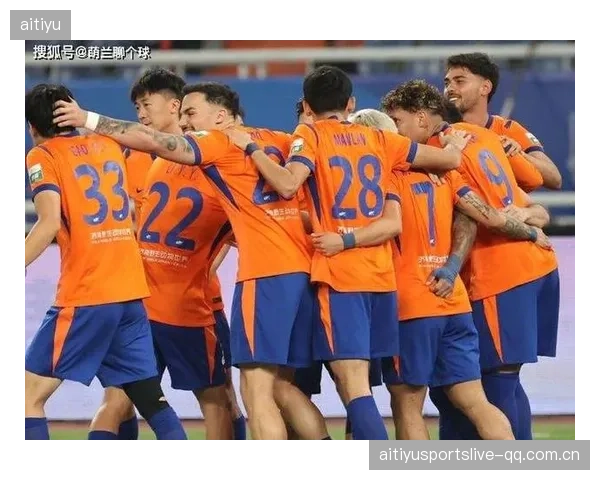 泰山与铜梁龙：中国足球的“逆袭之旅”与亚运国脚的归队之战——如何从“缺阵”到“逆风翻盘”？